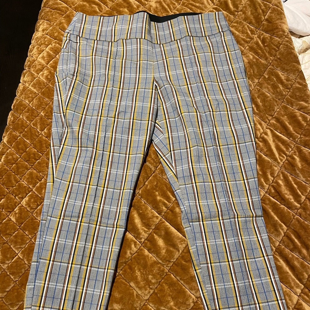 Apt 9 pants size XLS